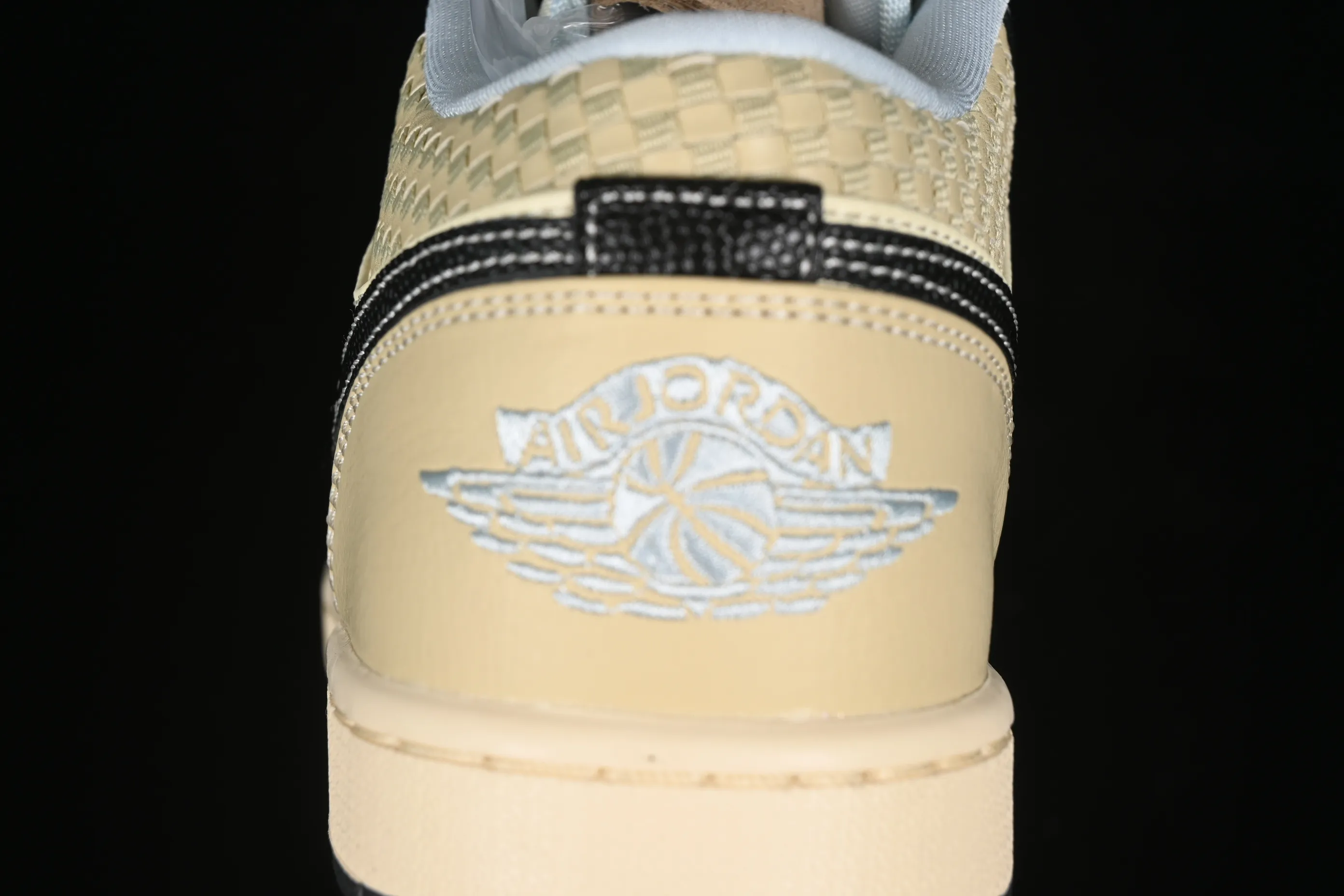 All categories Air Jordan Jordan series basketball shoes Air Jordan 1 Low Air Jordan 1 Low "Coconut Milk Black" AJ1 Joe 1 island style low-top cultural basketball shoes HQ3437-101